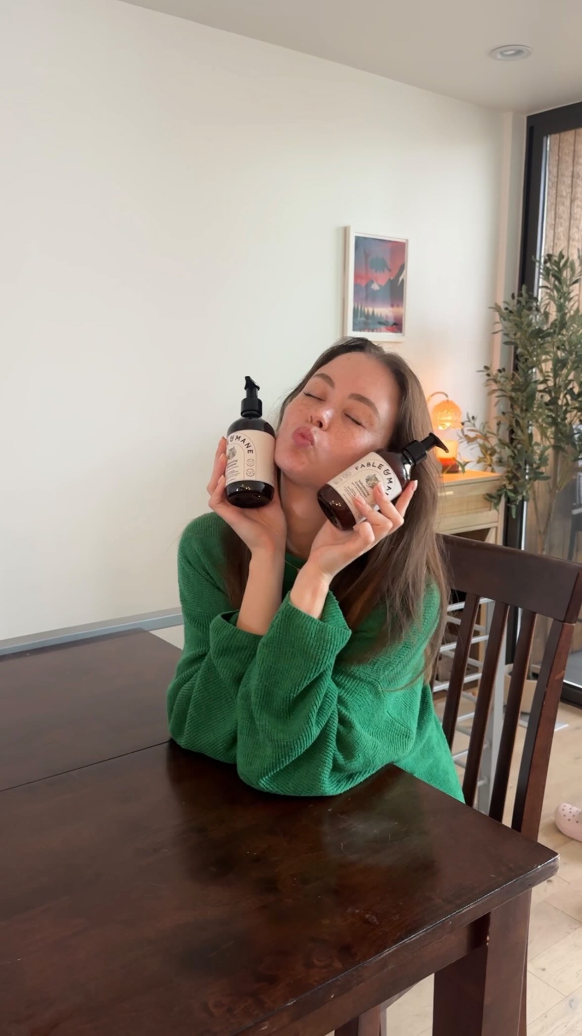 Instagram post by @itslexilarson for Fable and Mane. Caption reads: [...] have thin/fine hair, you need to try....