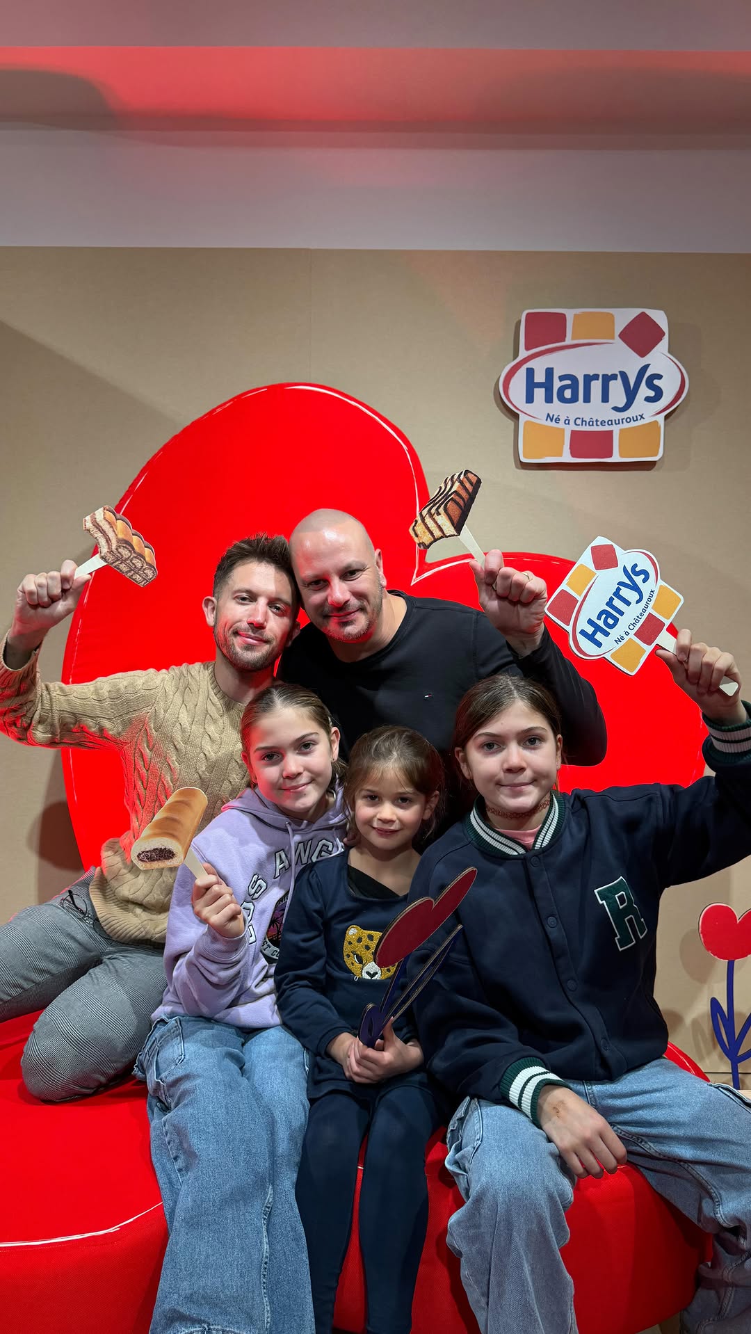 Instagram post by @maviedepapagay for Harrys. Caption reads: 🎉 Retour sur l’événement Harrys : Un goûter....