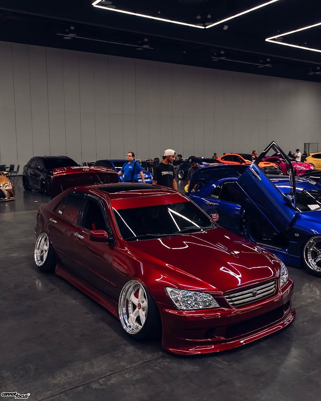 Instagram post by @lucidnights.co for RAXTiFY. Caption reads: [...] setup - @passiondrivenmotors Wrap -....