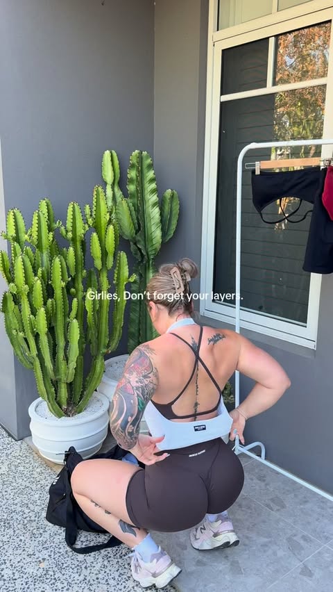 Instagram post by @_elliewilsonfitness__ for Muscle Nation. Caption reads: [...] Friday sales are still running at....