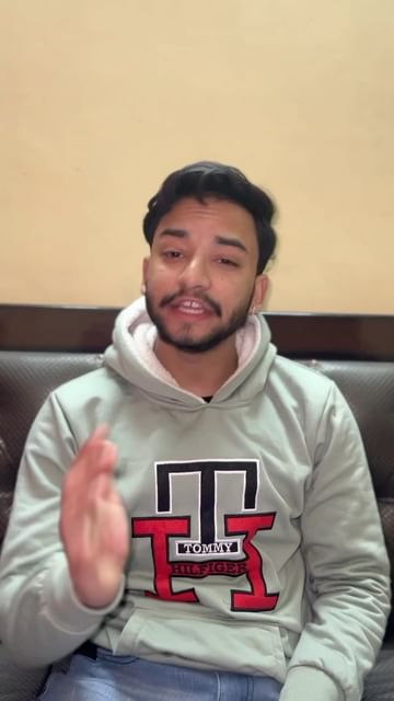 Instagram post by @verified_defalter_ for WinBuzz. Caption reads: @winbuzzofficial Visit Now -....