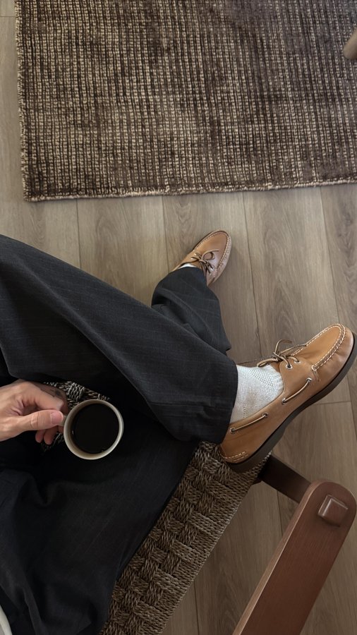 Instagram post by @arthurtparra for DSW. Caption reads: My fall shoe rotation that’s been on repeat @dsw....