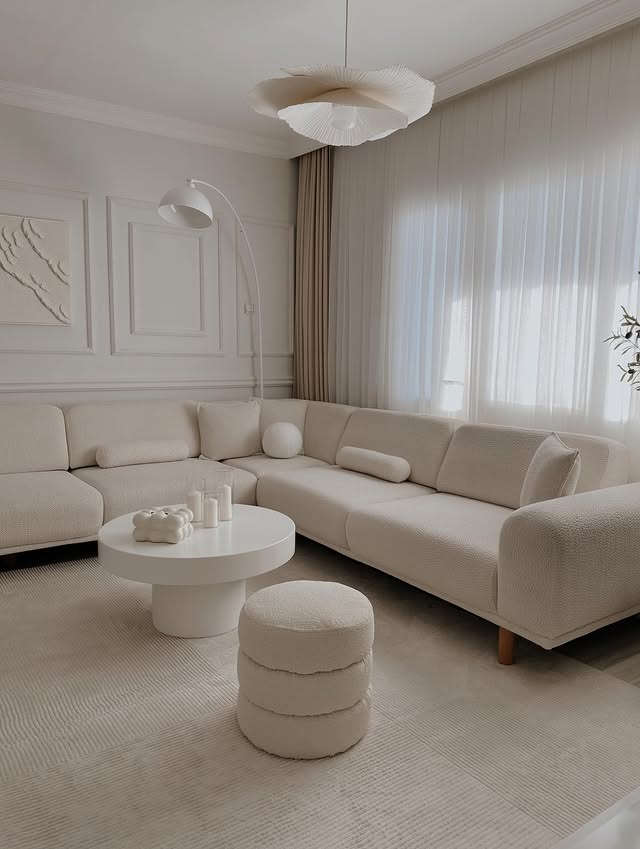 Instagram post by @melisacablogg for Zara Home. Caption reads: Yeni detay. 🤍

.
.
.

#reklam #interiør....