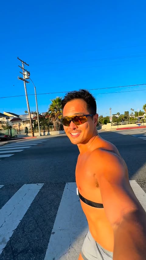 Instagram post by @ethankang1 for 5-hour ENERGY. Caption reads: [...] training is a whole lot easier with 5-hour....