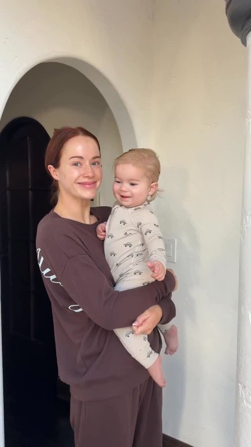 Instagram post by @whitleavitt for ByHeart. Caption reads: ByHeart is the best for a reason ❤️ @byheart....