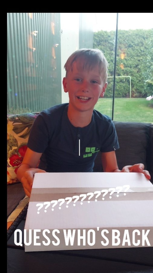 Instagram post by @myloboots for Wehkamp. Caption reads: unboxing mystery pakket! 

Van @wehkamp en....