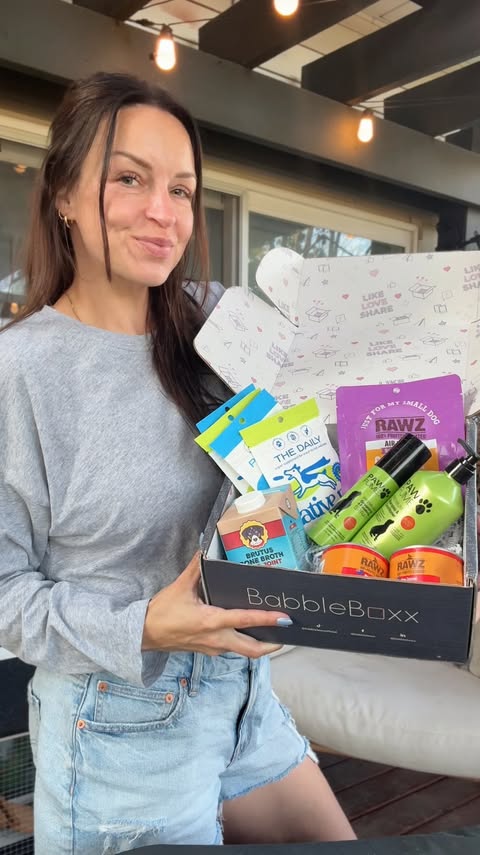 Instagram post by @dani.mccormick for BabbleBoxx. Caption reads: [...] 20% on a one-time purchase with code....