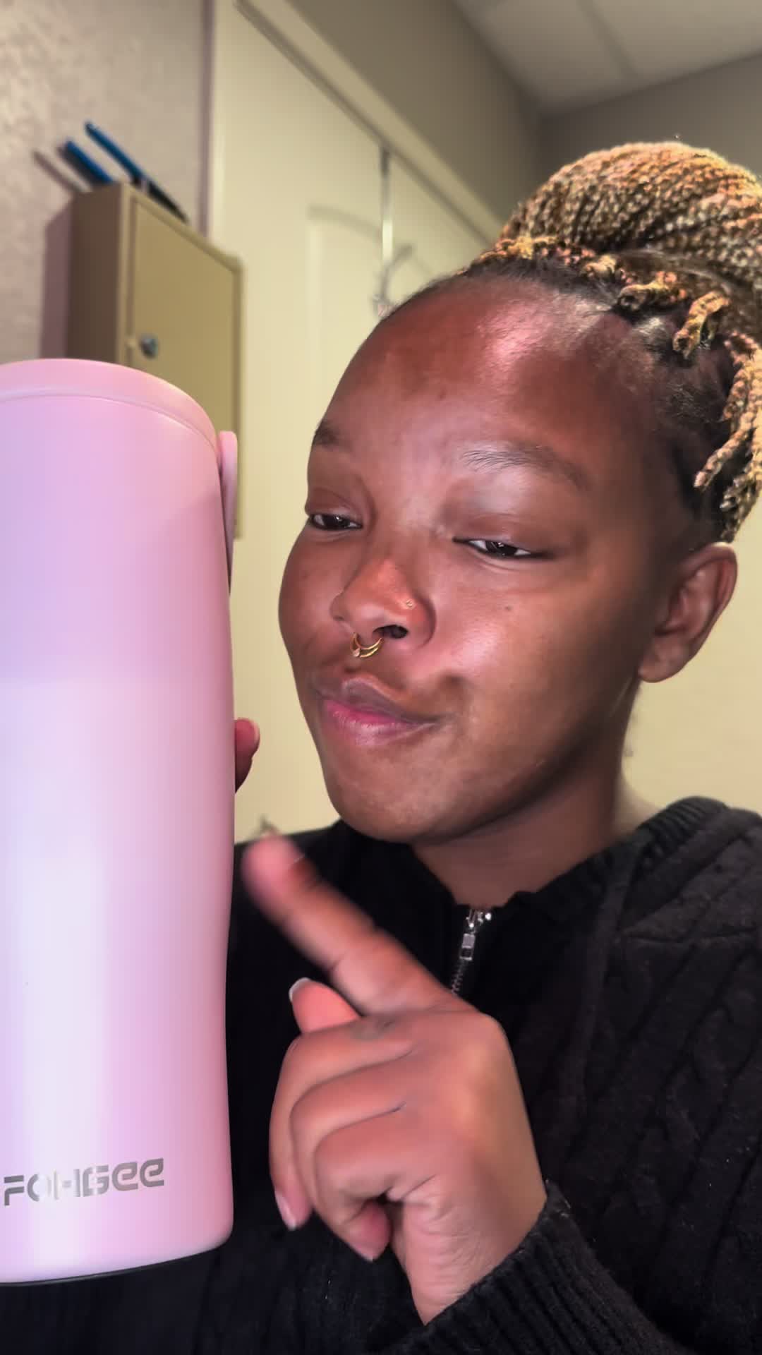 TikTok post by @talkite4 for Chillab. Caption reads: [...] cheeky @Urban Decay Cosmetics lip liner....