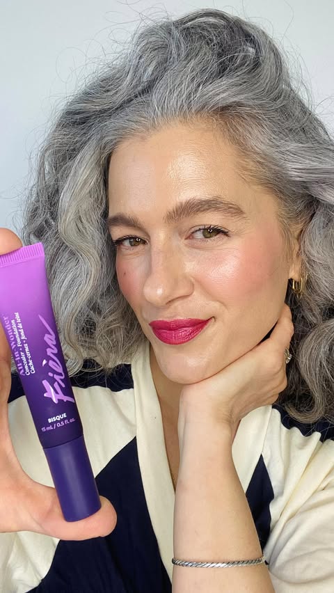 Instagram post by @silverstrandsofglitter for Fièra Cosmetics. Caption reads: Is it too much to ask for one product that covers....