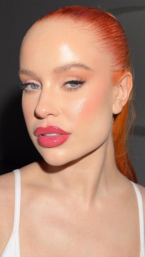 Instagram post by @tabbytaa for Doll Beauty. Caption reads: Love shy 15/10 
Dollbeauty.com.