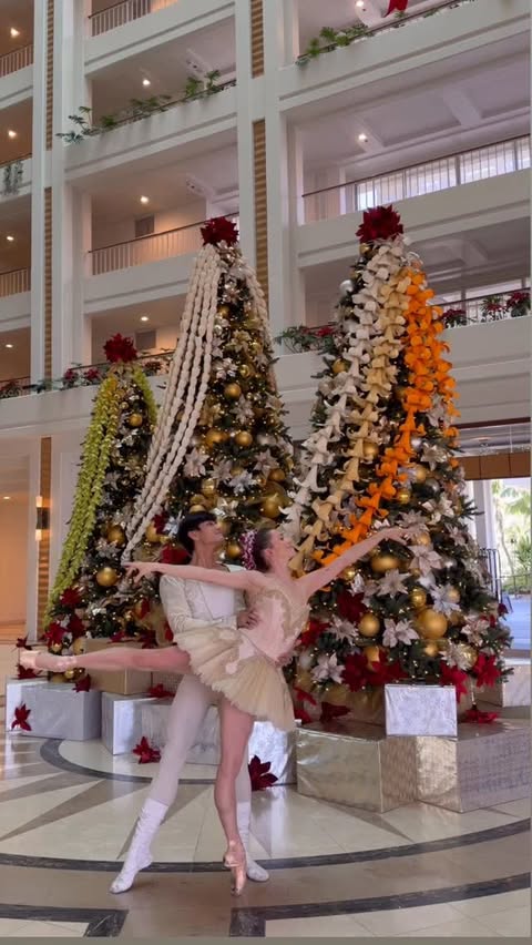 Instagram post by @ballethawaii for Four Seasons. Caption reads: Always love being back at @fsoahu — bringing a....