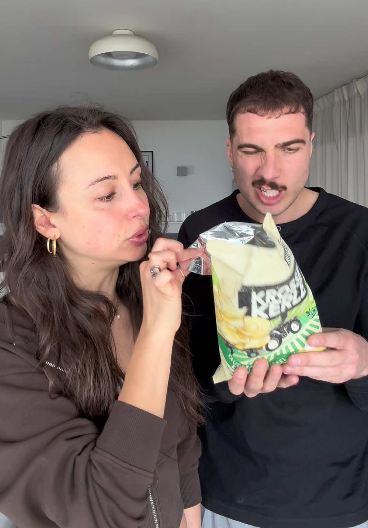 TikTok post by @chrishaimerl for Krosse Kerle Kartoffelchips. Caption reads: Danke an @Krosse Kerle Kesselchips sind echt geilo....