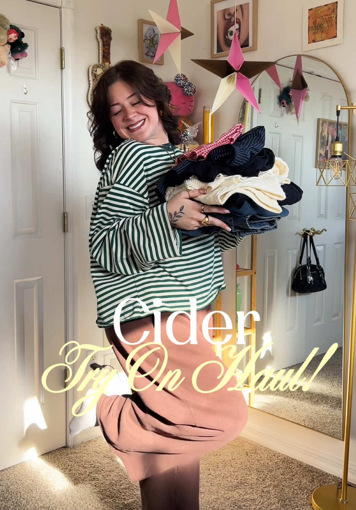 TikTok post by @lyndsptv for Cider. Caption reads: [...] LYNDSEY15 for 15% off your next order!!....