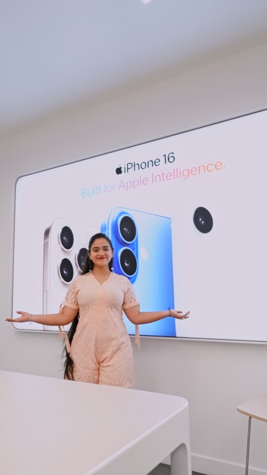 Instagram post by @its_tove_girl for Imagine Apple Premium Partner. Caption reads: Hello Jaipur!

Your favourite Imagine Store at....