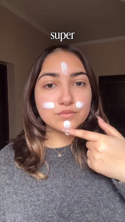 Instagram post by @manyamakhijaa for Dr Sheths. Caption reads: Oily skin + sunscreen = disaster? Not anymore....