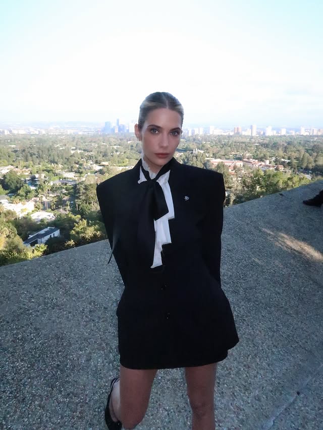 Instagram post by @ashleybenson for AMOUAGE. Caption reads: [...] evening of high perfumery with....
