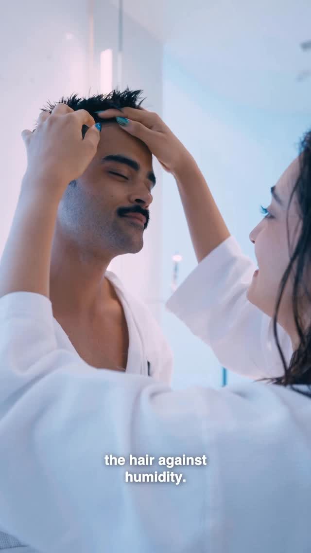 Instagram post by @the.vogue.vanity for Schwarzkopf Professional. Caption reads: Nothing beats hair that feels this good✨
We start....