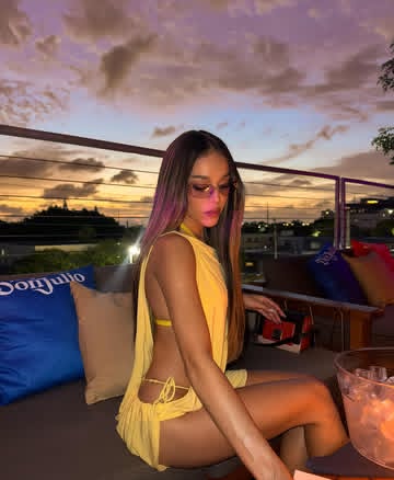 Instagram post by @danna for Don Julio. Caption reads: #ad summer nights con @donjuliotequila ✨💛.