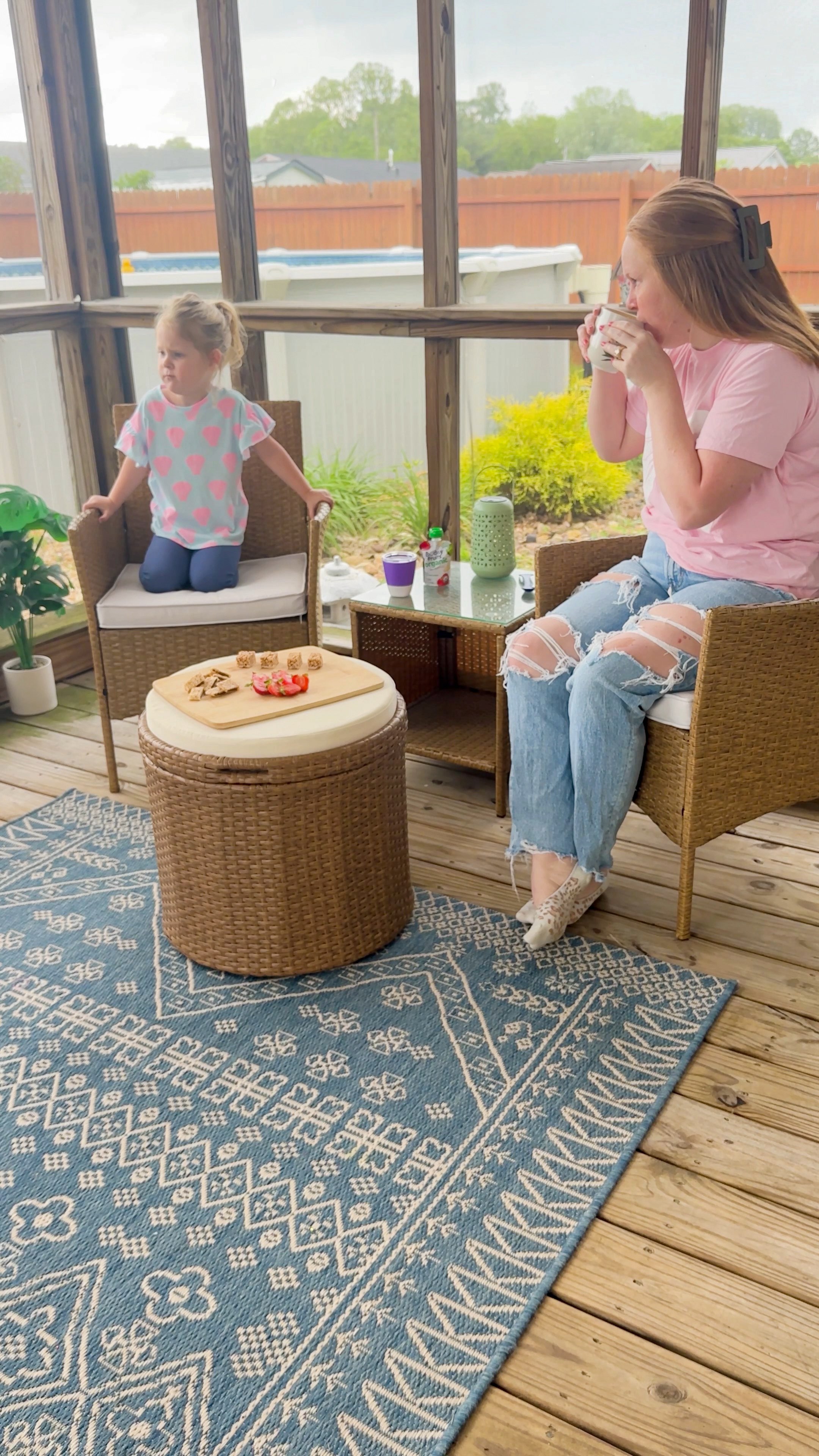 Instagram post by @the.mom.journal for Best Choice Products. Caption reads: ☀️ Family time just got an upgrade!

Whether it’s....