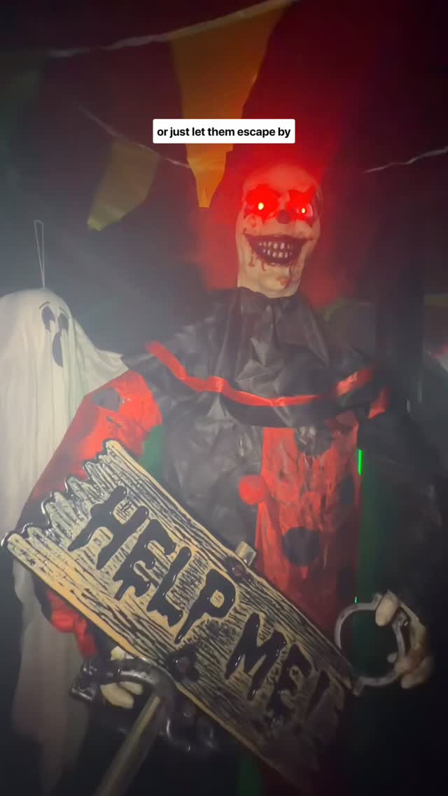 Instagram post by @morganzuhmakes for Spirit Halloween. Caption reads: I’m turning my garage into a haunted house and....