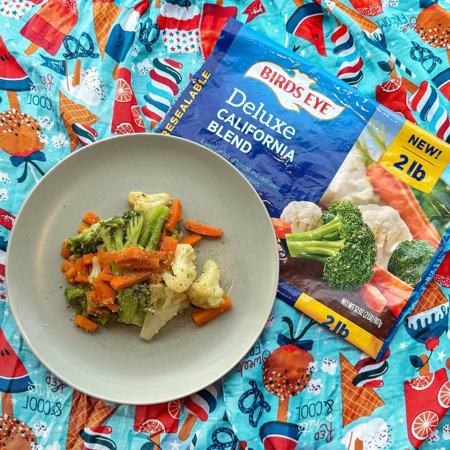 Instagram post by @dunnfamilyfun for Healthy Choice. Caption reads: Summertime means staying busy and when dinner time....