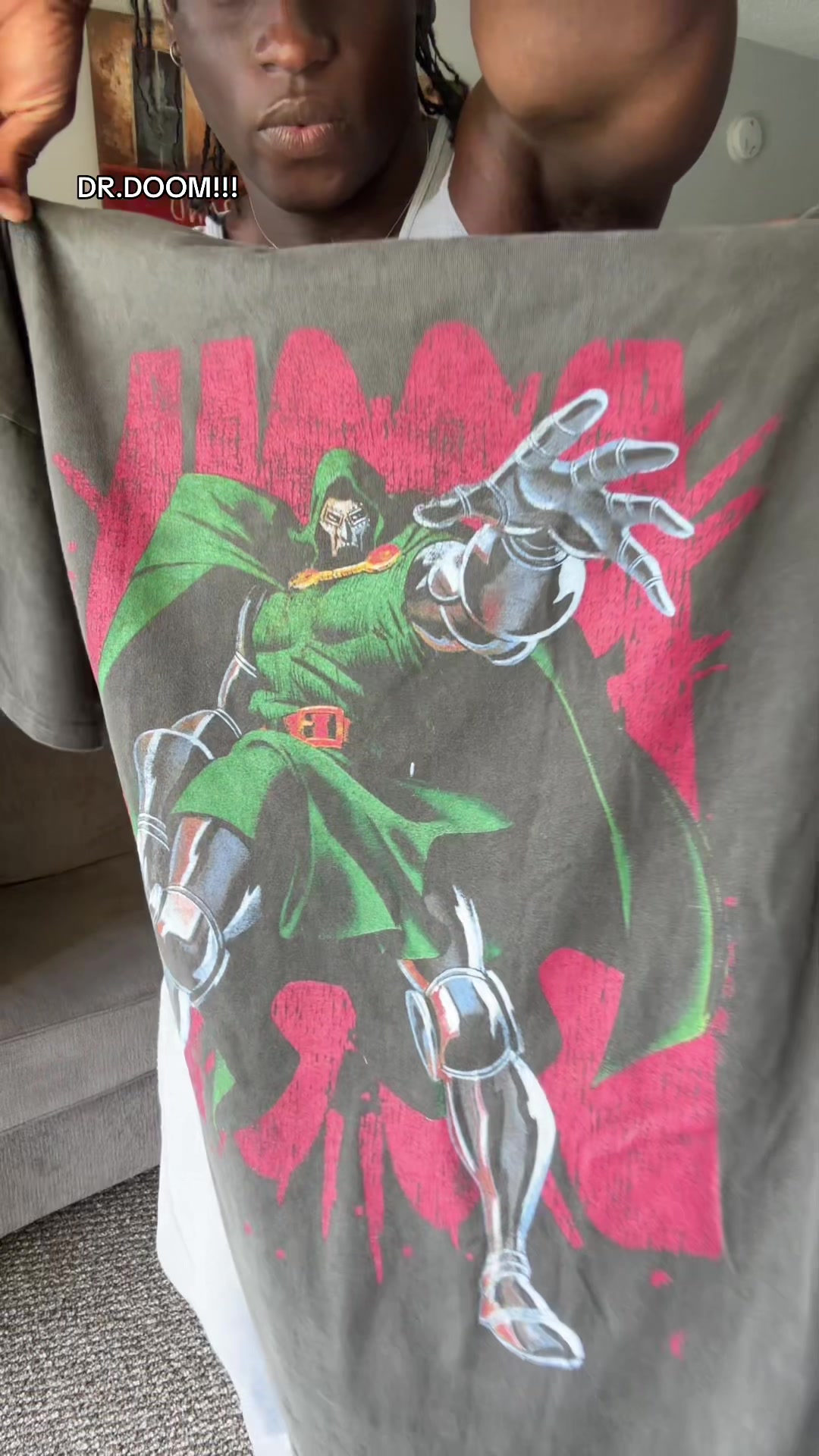 TikTok post by @fhavibrah for Culture Kings. Caption reads: [...] #vintagetee #vintageshirt @Culture Kings.