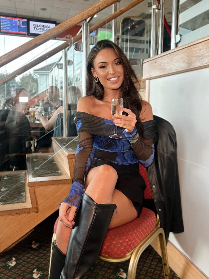 Instagram post by @elisha.mua for Vavavoom. Caption reads: [...] leather boots I was kindly gifted from....