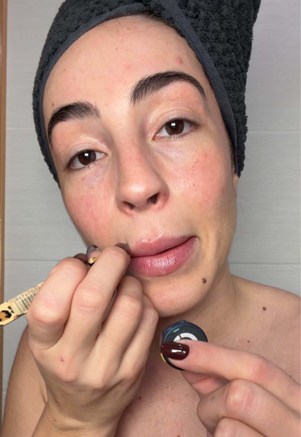 TikTok post by @ana.solma for NIVEA Spain. Caption reads: Publi. No puedo dar consejos para que Luca duerma....