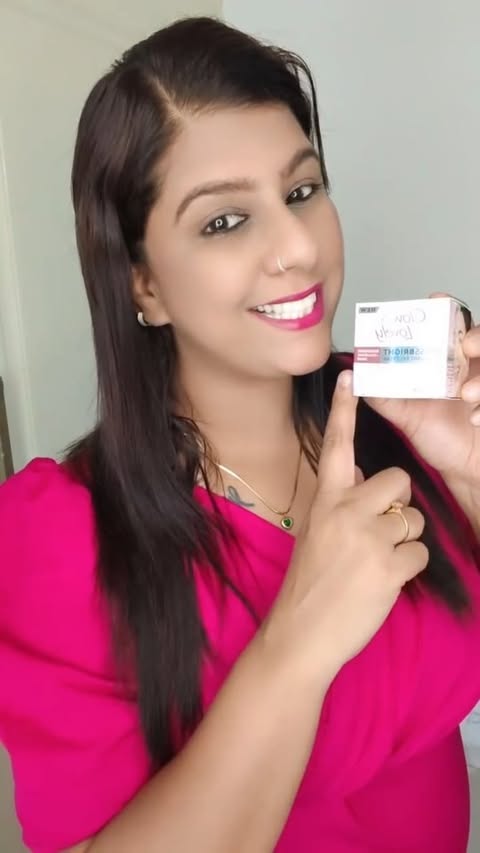 Instagram post by @officialshalini_03 for Smytten. Caption reads: [...] #LightSeBright GlowAndLovely @getSmytten.