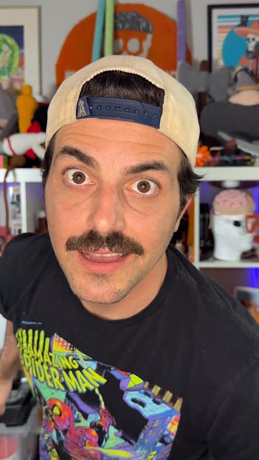 Instagram post by @brochetcroxet for Crochet. Caption reads: Giant Battle Axe Tutorial Swinging In!! 🧶🪓

🚨....