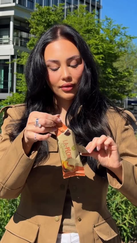 Instagram post by @kaltrinakonxheli for Magnum Ice Cream. Caption reads: [...] #LaPistache #LaPeche #ad @Magnum Ice Cream.