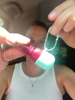 TikTok post by @wendy.rdh for I’M MEME. Caption reads: I’m meme color key ring water gel tint!!! ✌🏻....