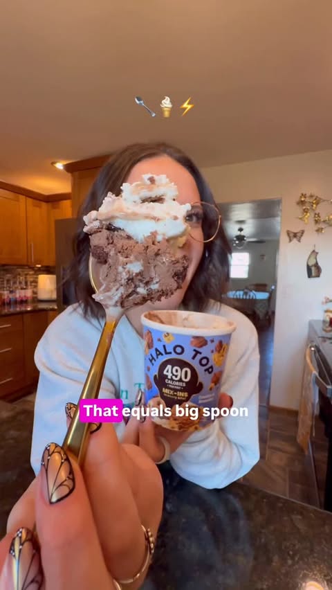 Instagram post by @jenna_bariatricbestie for Halo Top Creamery. Caption reads: [...] top = match made in heaven. 🍦🥄✨....