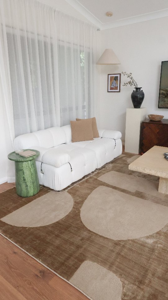 Instagram post by @thestylesociete for Miss Amara. Caption reads: Craving a little depth and drama, so I anchored....