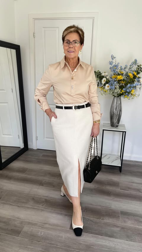 Instagram post by @stylishdalyte for Karen Millen. Caption reads: Simple Chic Look 🤍 Comment SHOP for direct links....