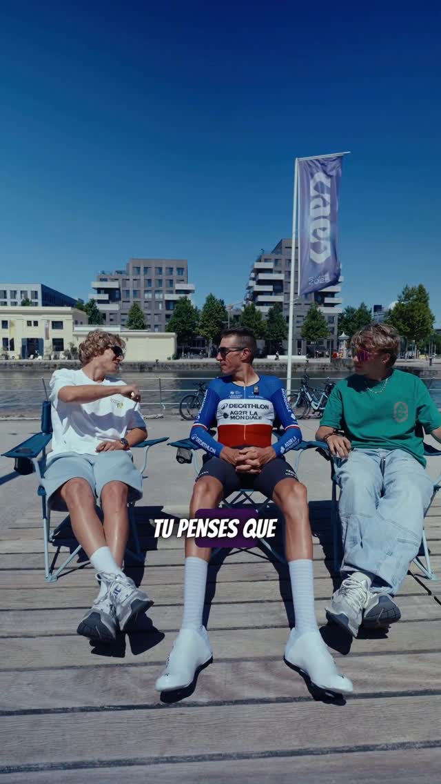Instagram post by @bruno_armi for Decathlon. Caption reads: Chaises pliantes vol.6 🪑

Ça fait quoi d’être en....