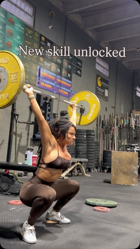 Instagram post by @janinefit11 for Prozis. Caption reads: [...] .. see how far we can go 😈

Fit- @prozis....