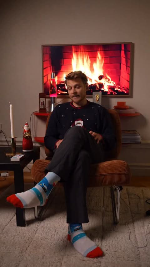 Instagram post by @officialrmm for McDonald's Sverige. Caption reads: I betalt samarbete med @mcdonaldssverige 
Det blev....