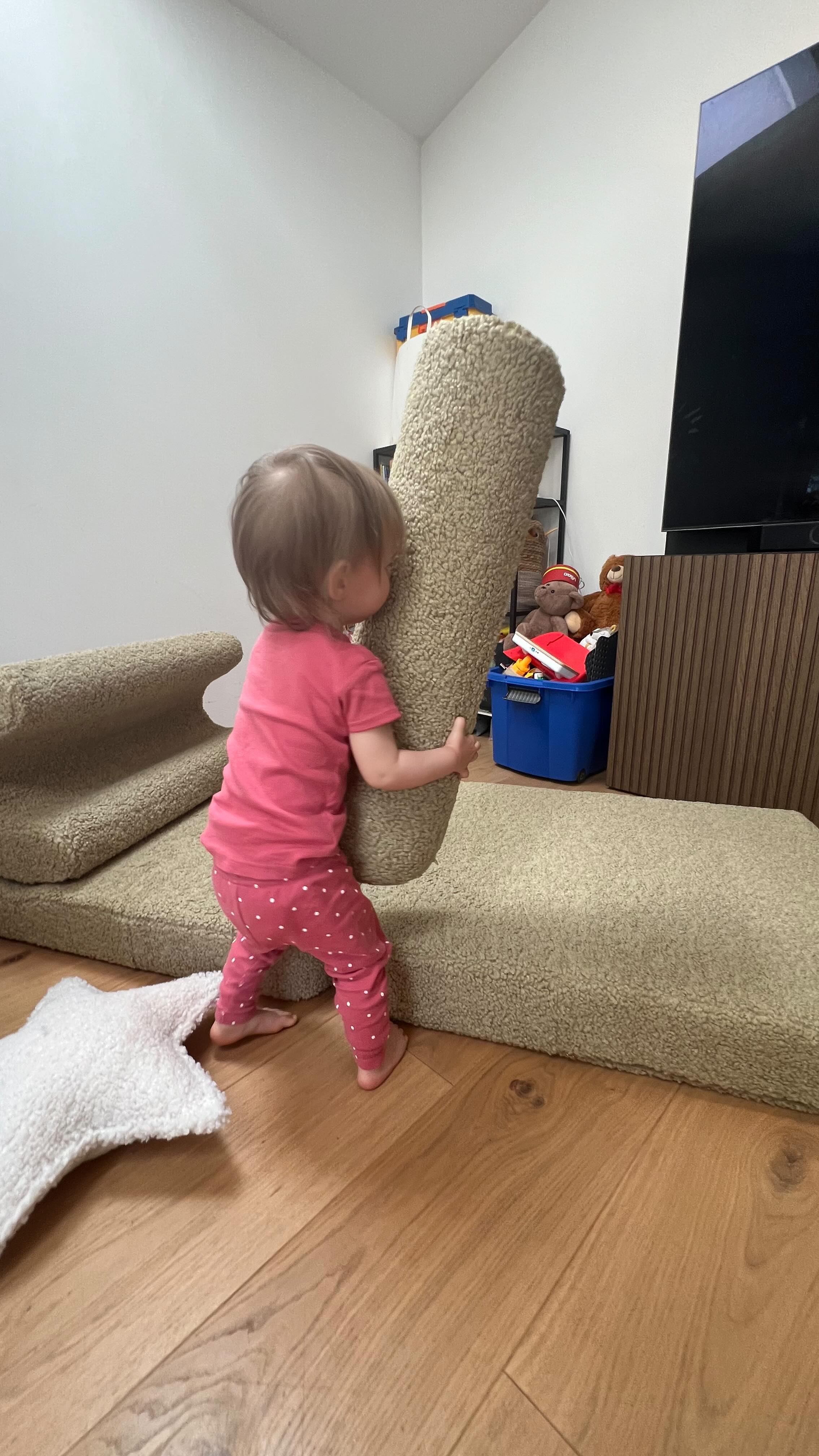 Instagram post by @agusch__ for Wigiwama. Caption reads: I am so excited to announce my collaboration with....