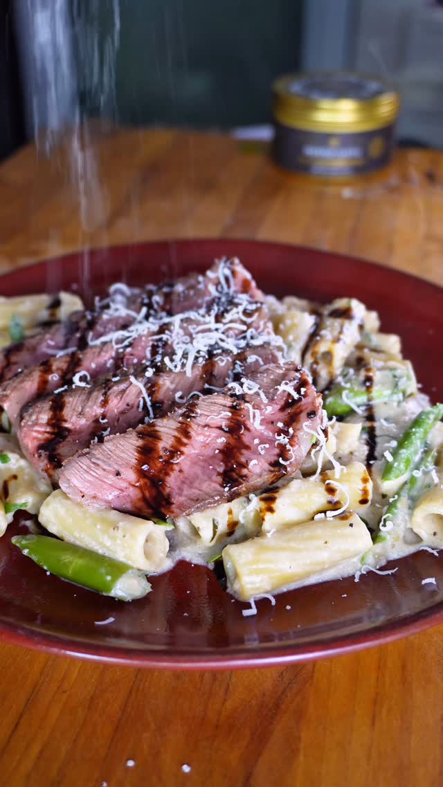 Instagram post by @chef_matson for Golden Steer. Caption reads: Pepper crusted steak pasta with @goldensteer....