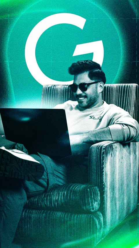 Instagram post by @itsdesignertom for Grammarly. Caption reads: Get Grammarly today: [...].