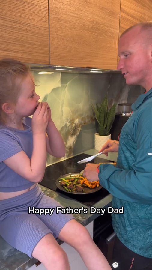 Instagram post by @getbetterwithchris for Aldi UK. Caption reads: Father’s Day, my way 👊
Post-run ✅
High-protein....