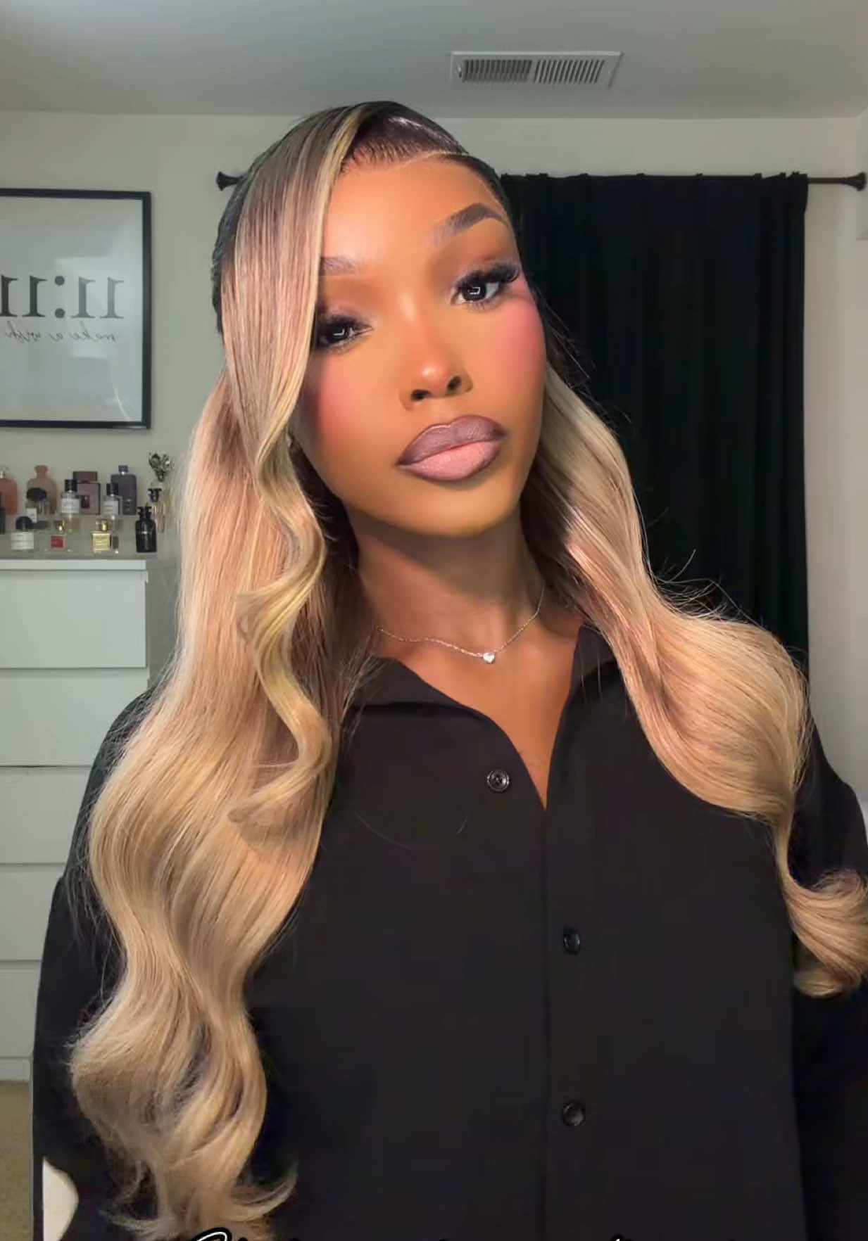 TikTok post by @claraakpe for Alipearl Hair. Caption reads: [...] new go to hairstyle 😻🔥 Hair from....