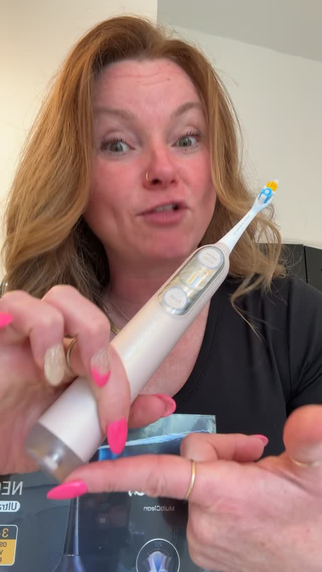 Instagram post by @savagemomlife1 for Soocas Oral Care Management. Caption reads: My teeth are so freaking clean and feel like I’ve....
