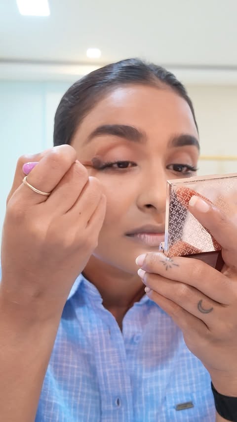 Instagram post by @reshma_muralidaran_official for Vilvah. Caption reads: [...] the glow starts with my skincare prep Vilvah....