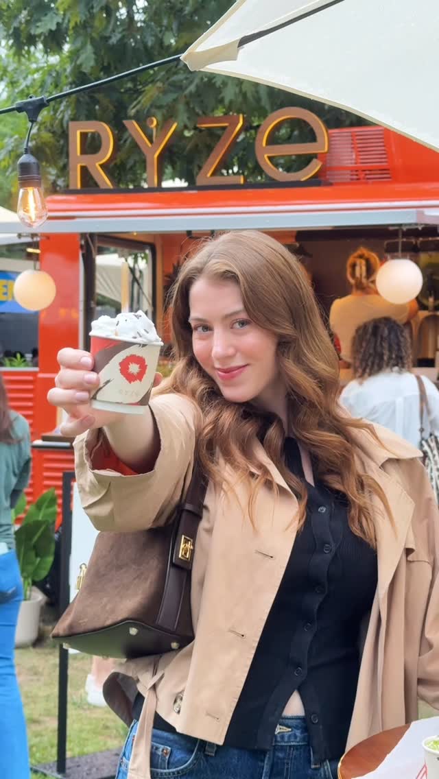 Instagram post by @itgirlhope for RYZE SUPERFOODS. Caption reads: Found the calmest corner of the festival 💫 The....