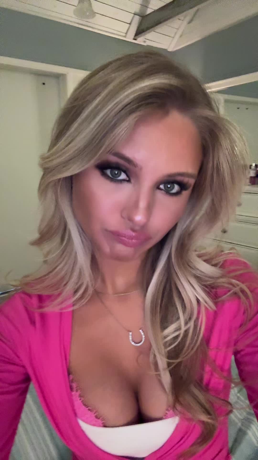 TikTok post by @lexieblaise for OkayLove Lashes. Caption reads: @okaylovelasheslisa.