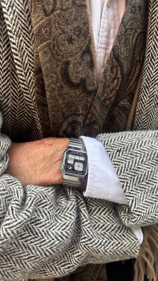 Instagram post by @vito_9999 for Proper Cloth. Caption reads: 80s professor vibes today

Watch: #ad....