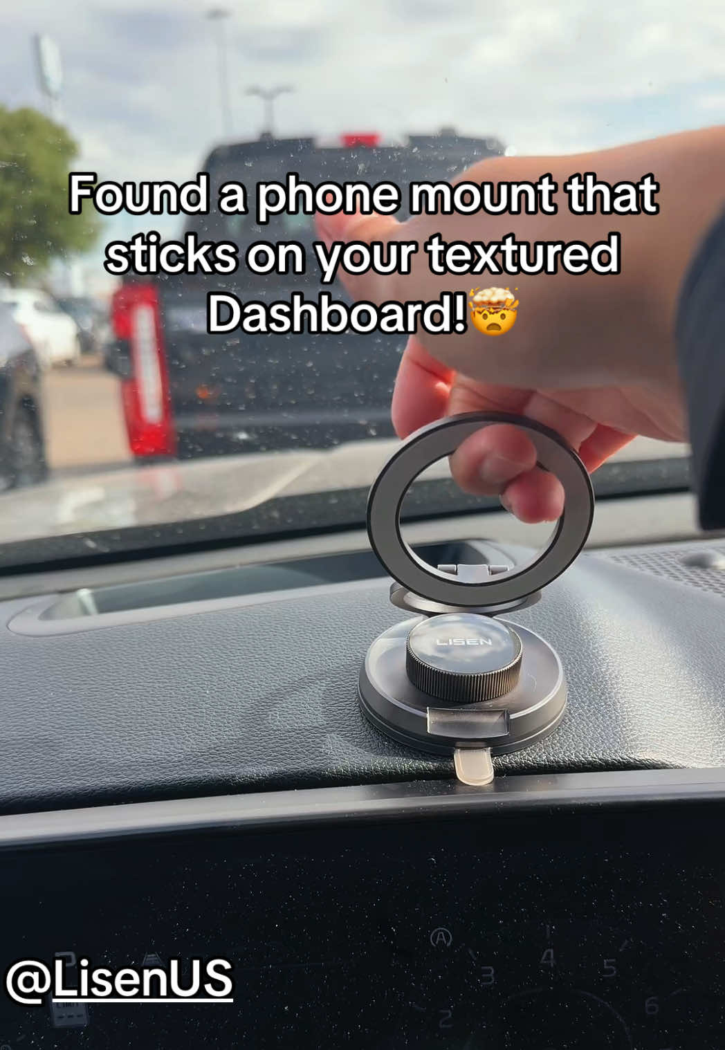 TikTok post by @clarisamarin1414 for LISEN. Caption reads: [...] really impressed with this car mount!🤩....