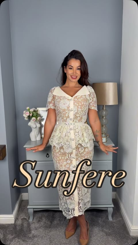 Instagram post by @styledby.karin for Sunfere. Caption reads: [...] the show ✨ This lace midi dress from....